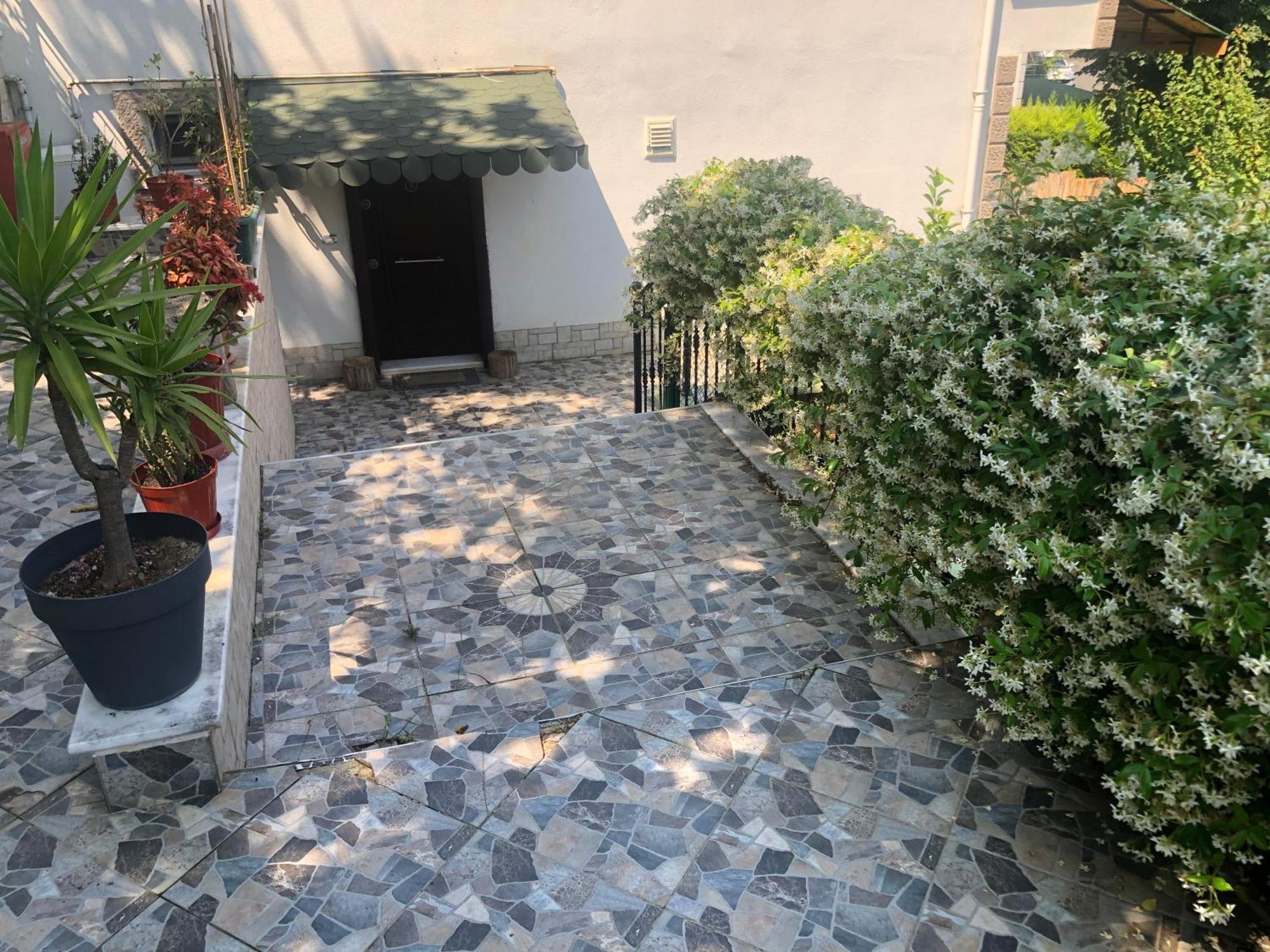 Garden House Apartment Istanbul Exterior photo